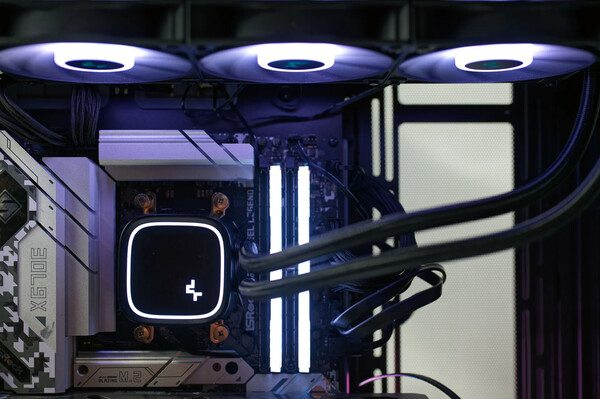 Deepcool LE720 AIO