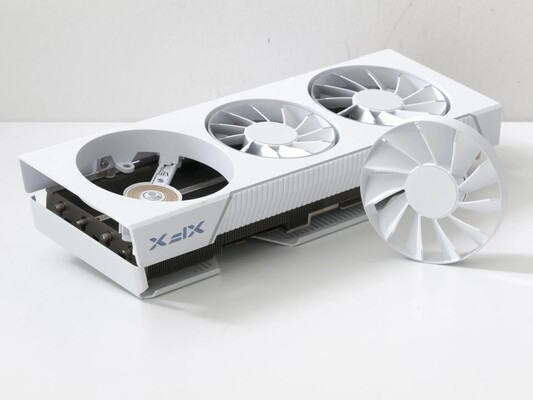 XFX QuickSilver Radeon RX 7800 XT Magnetic Air