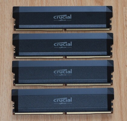 Crucial Pro Overclocking 64GB DDR5-6000 Setup