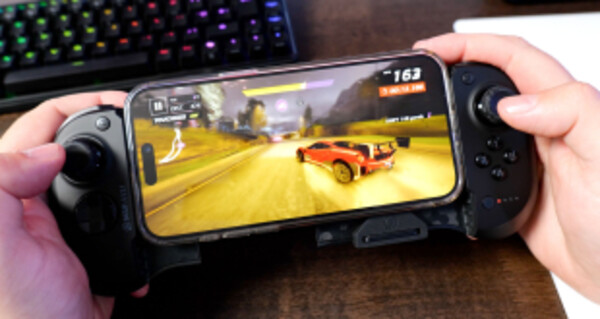 Scuf Nomad Mobile Controller