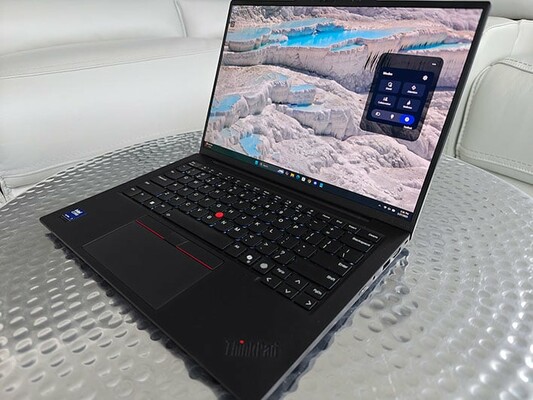 Lenovo ThinkPad X1 Carbon Gen 13 Aura